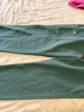 💚Figs Women’s Green Scrub Pants 💚